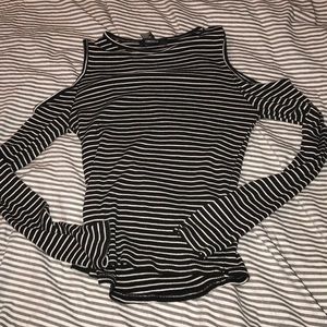 Striped no shoulder long sleeve